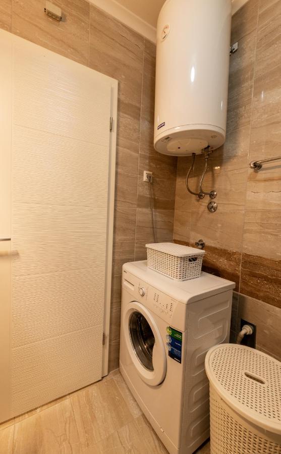 Vesta Apartment Tuzla - Across Bcc Shopping Mall Luaran gambar