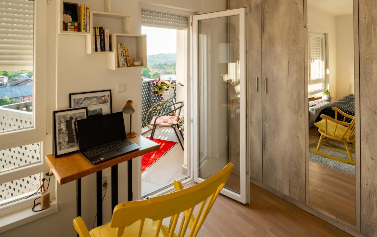 Vesta Apartment Tuzla - Across Bcc Shopping Mall Luaran gambar